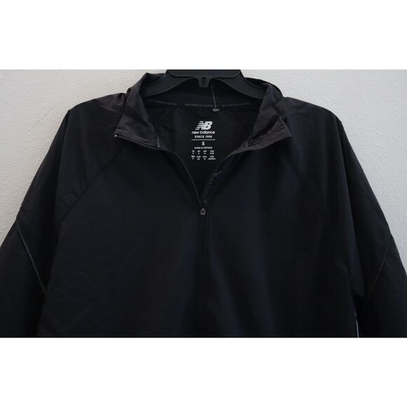 New Balance WJ21264 Women Sz S Black Impact Run Lightweight Packable Jacket - Picture 3 of 7